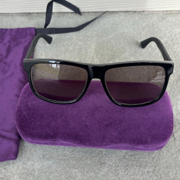 Gucci Logo Stripe Sunglasses GG0010S - Picture 3 of 7